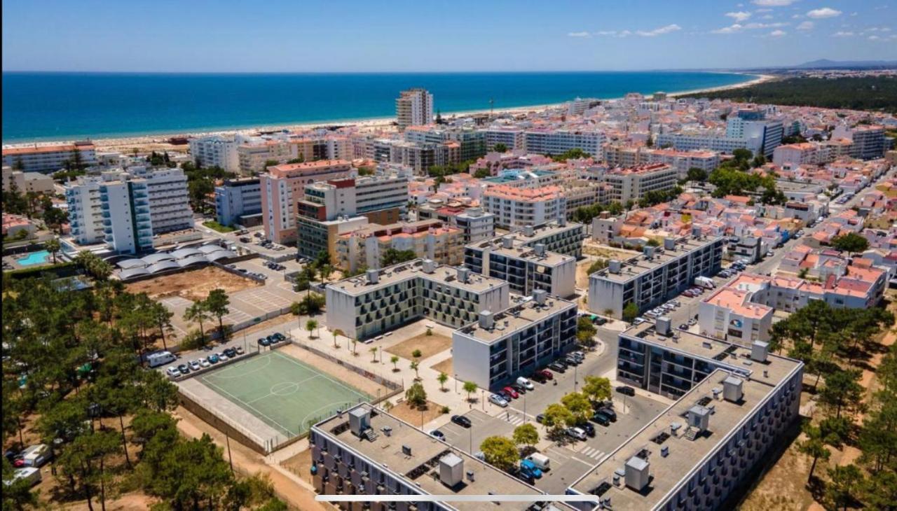 Beach House Carmen Monte Gordo Exteriör bild